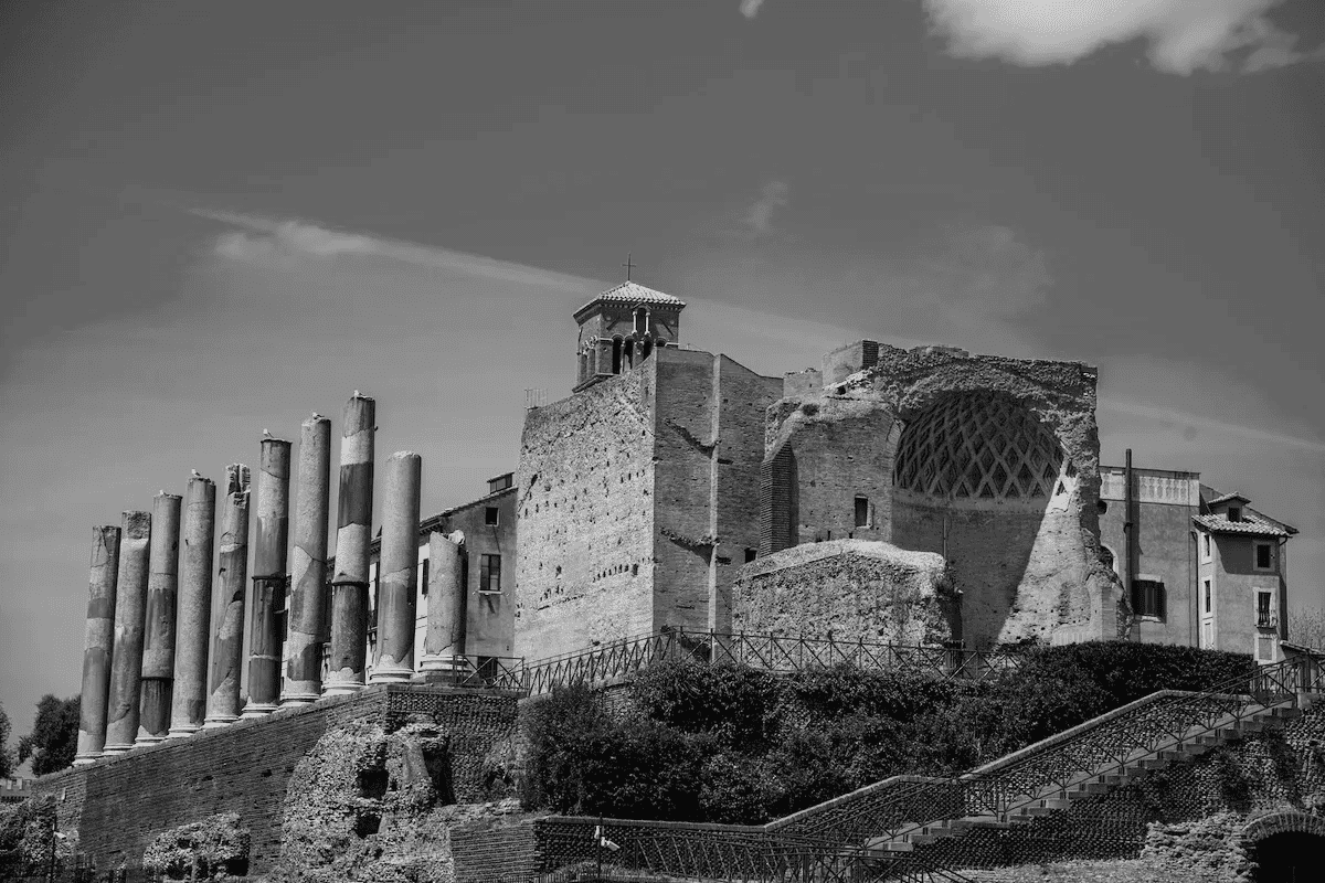 6Domus-Aurea